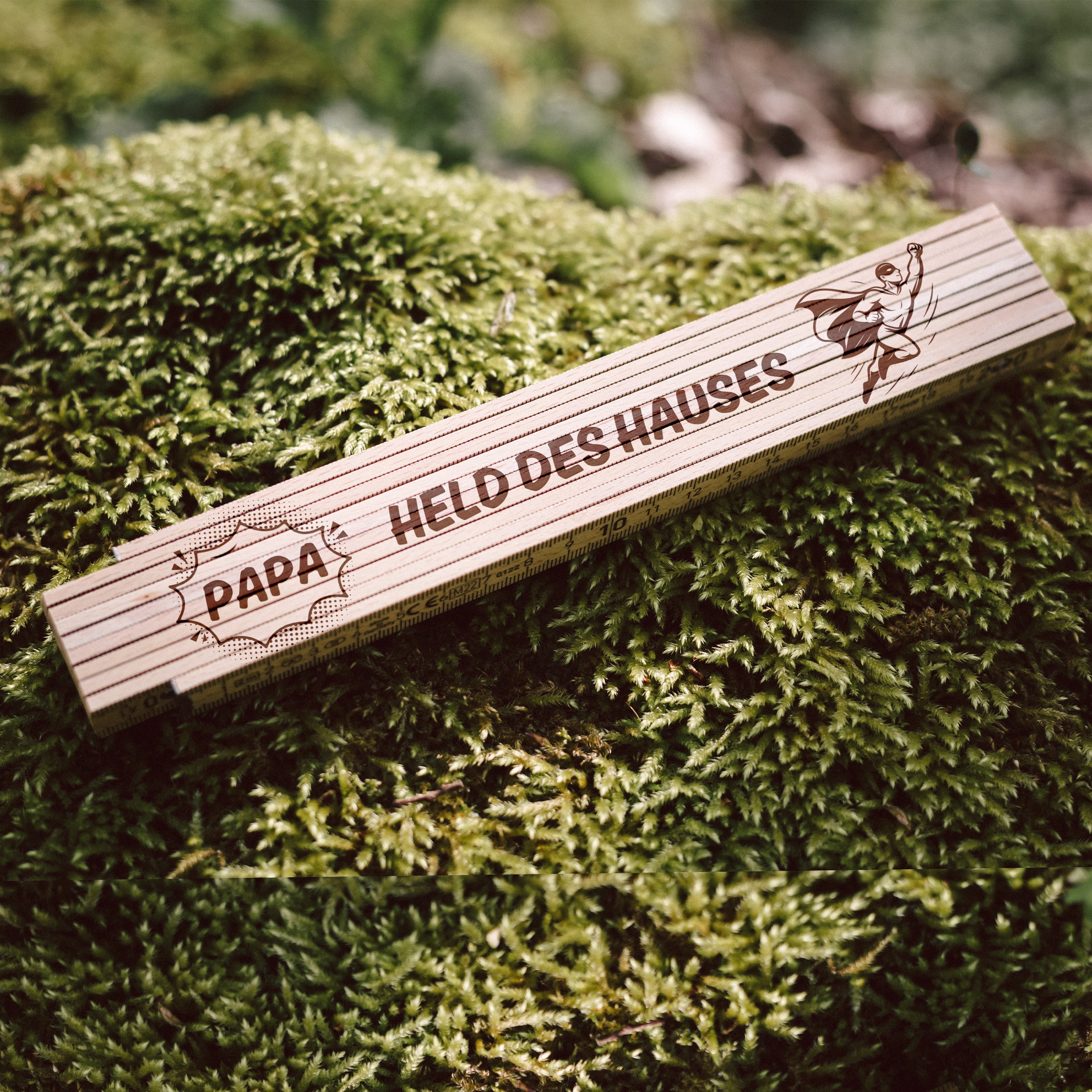 Zollstock - "Papa Held des Hauses"