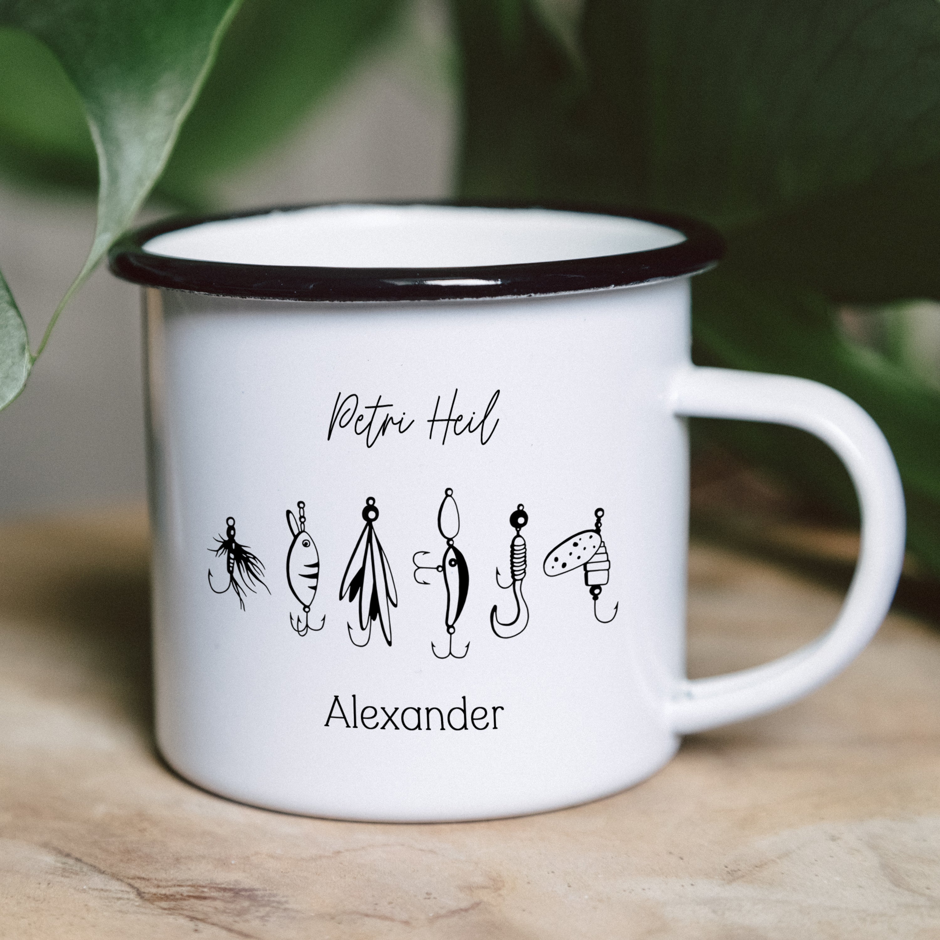 Emaille Tasse - Angelhaken "Petri Heil"