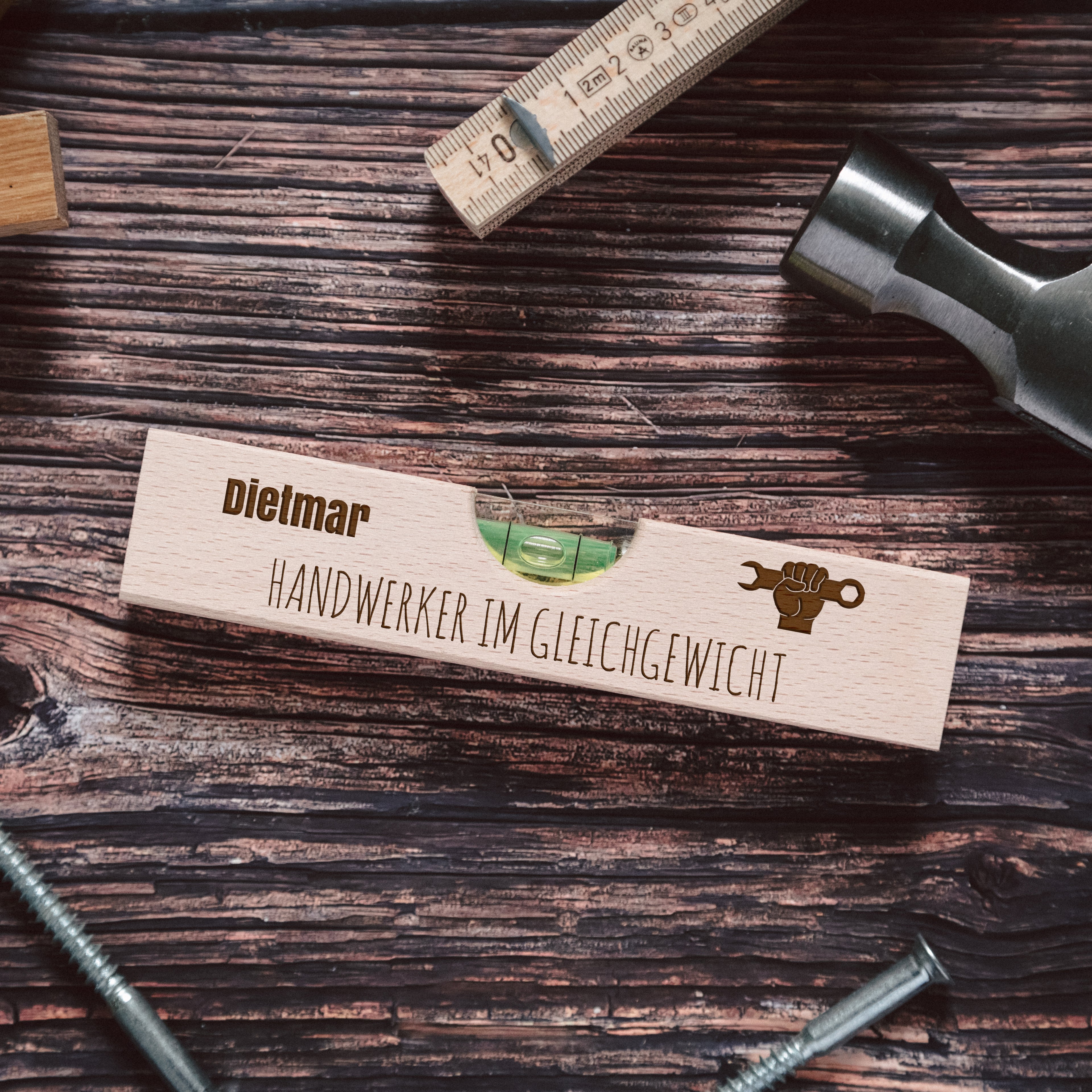 Geschenkset "Handwerker" - Wasserwaage, Zollstock, Rundes Brett