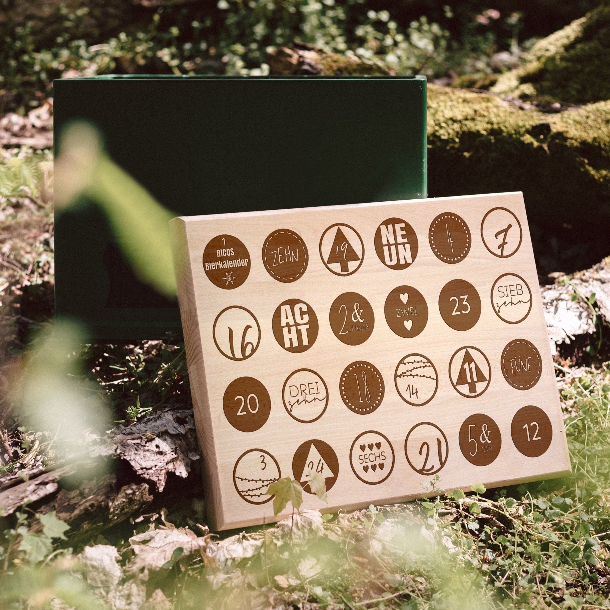 Bierkastensitz Holz - Adventskalender mit Wunschname - Abenteuernah