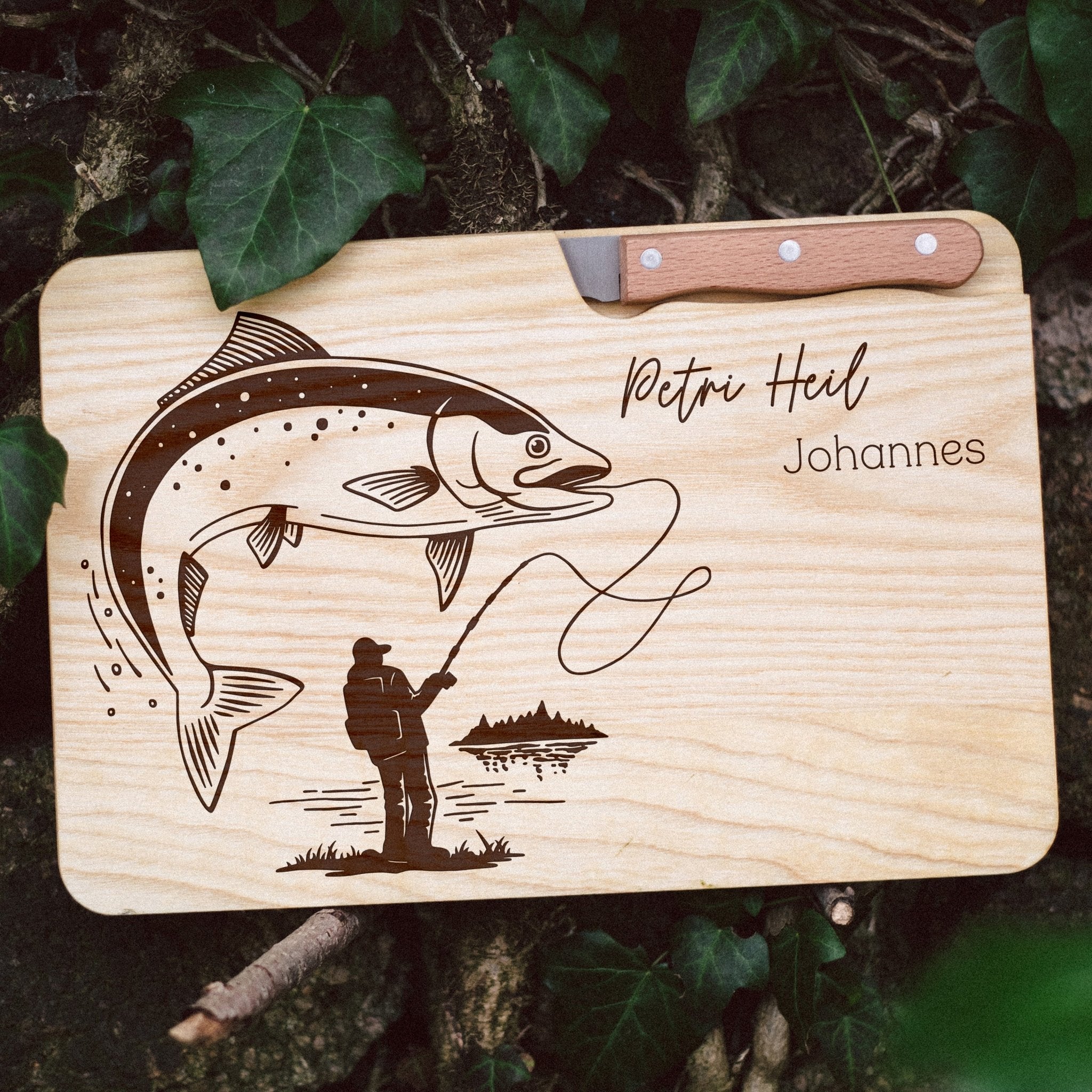 Brotzeitbrett mit Messer - Angler Motiv - Abenteuernah