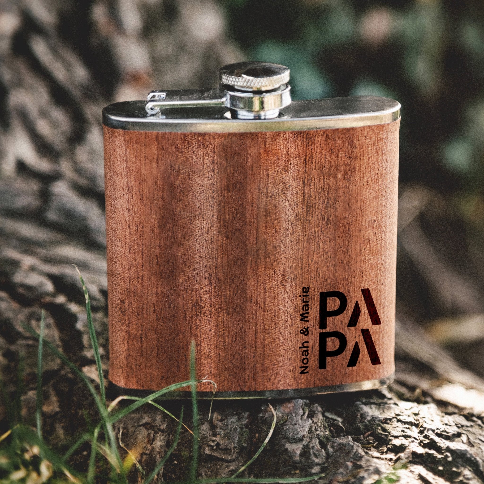 Flachmann Holz - Papa Namen - Abenteuernah