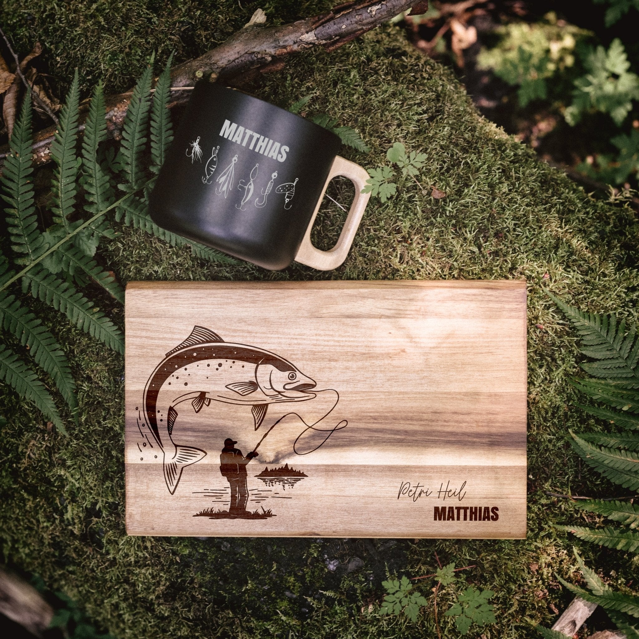 Set Frühstücksbrett Akazie und Edelstahltasse - Angler - Abenteuernah