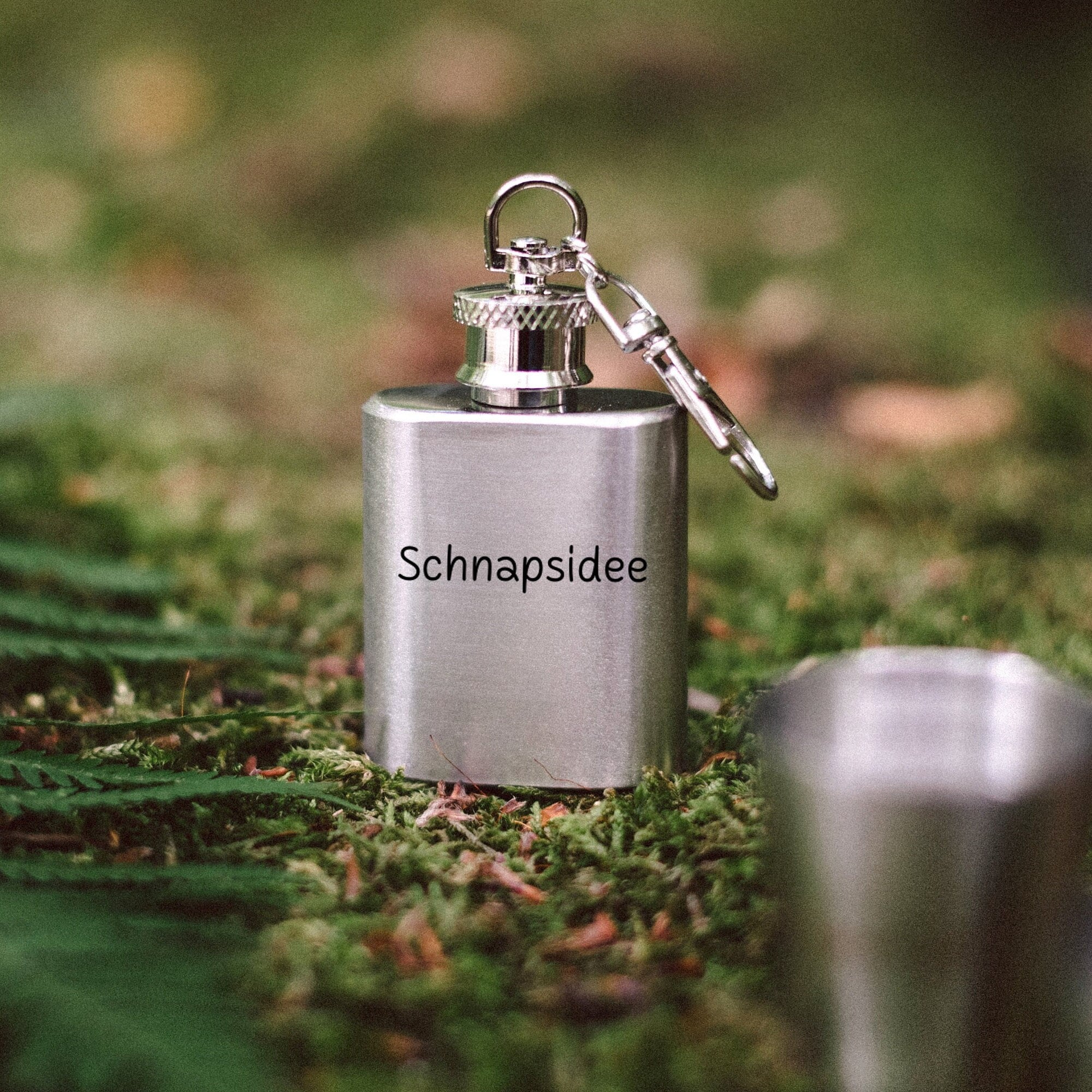 Mini Flachmann - Schlüsselanhänger - Schnapsidee, Klima - Kürzer, Witzwasser - Abenteuernah