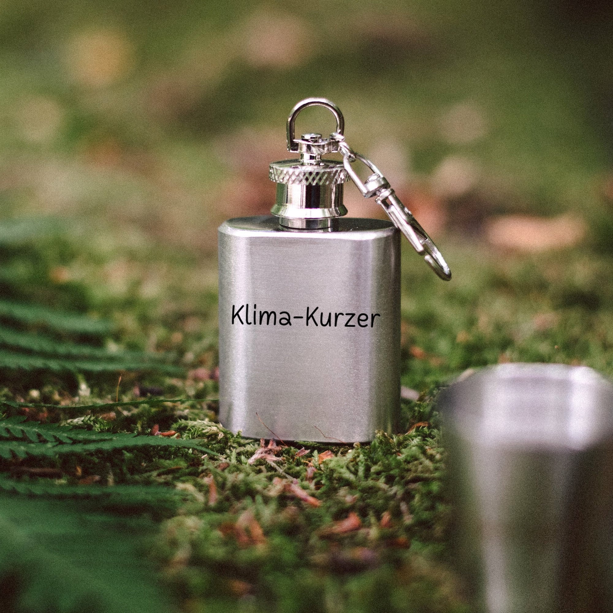 Mini Flachmann - Schlüsselanhänger - Schnapsidee, Klima - Kürzer, Witzwasser - Abenteuernah