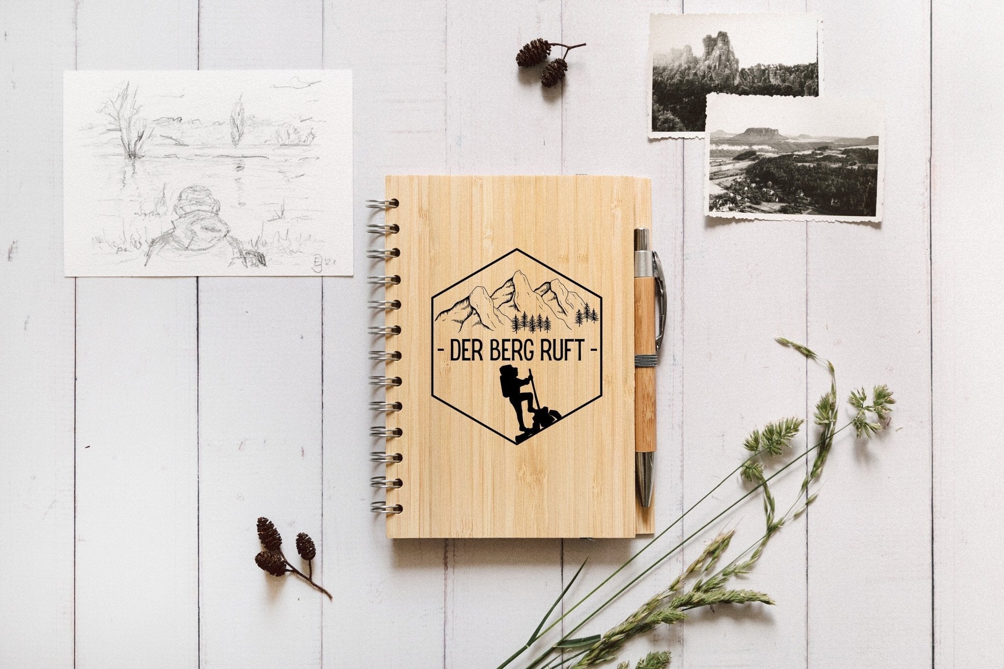 Notizbuch Holz - Der Berg ruft - Abenteuernah