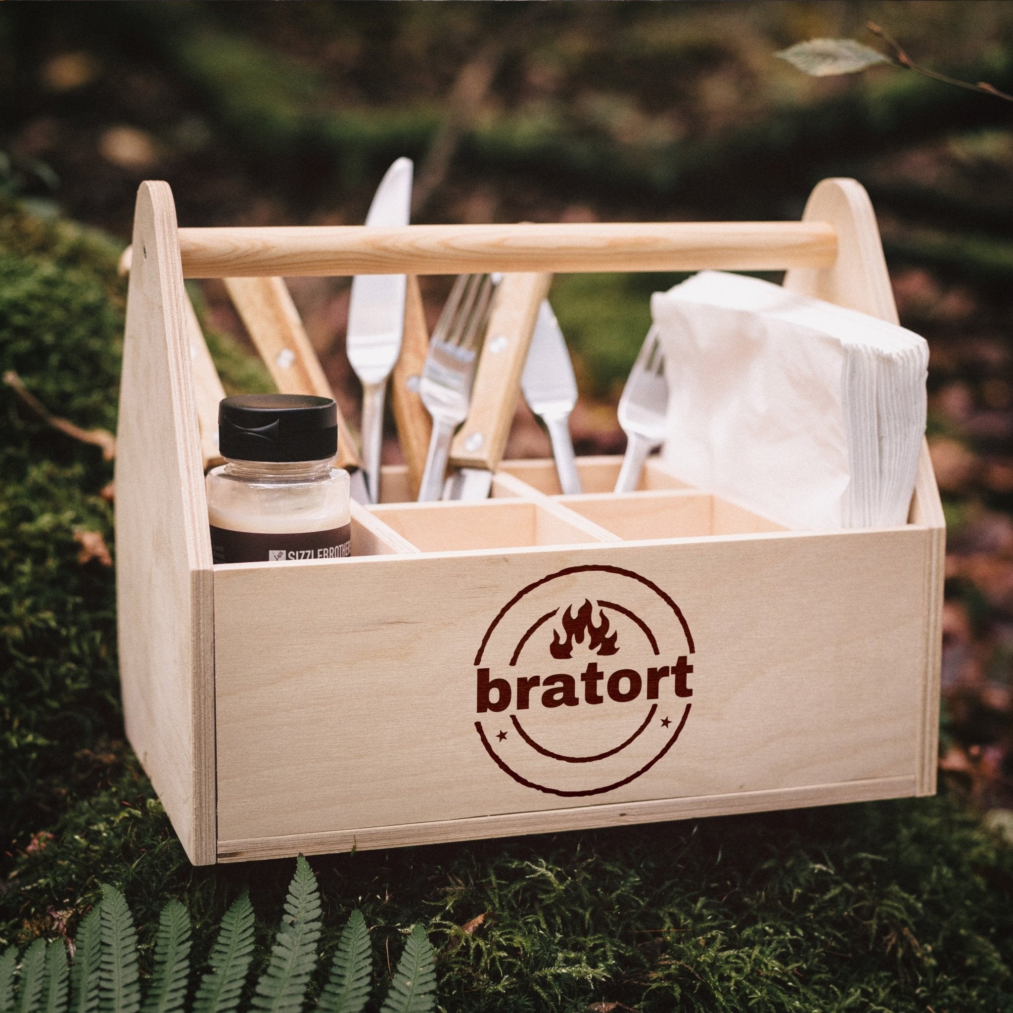 Grill - Caddy aus Holz - bratort - Abenteuernah