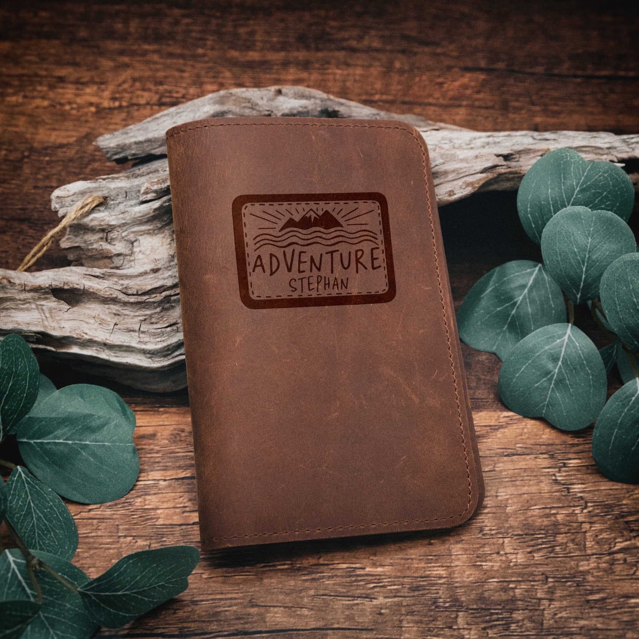 Journal aus echtem Leder - Reisemotive + Wunschname - Abenteuernah