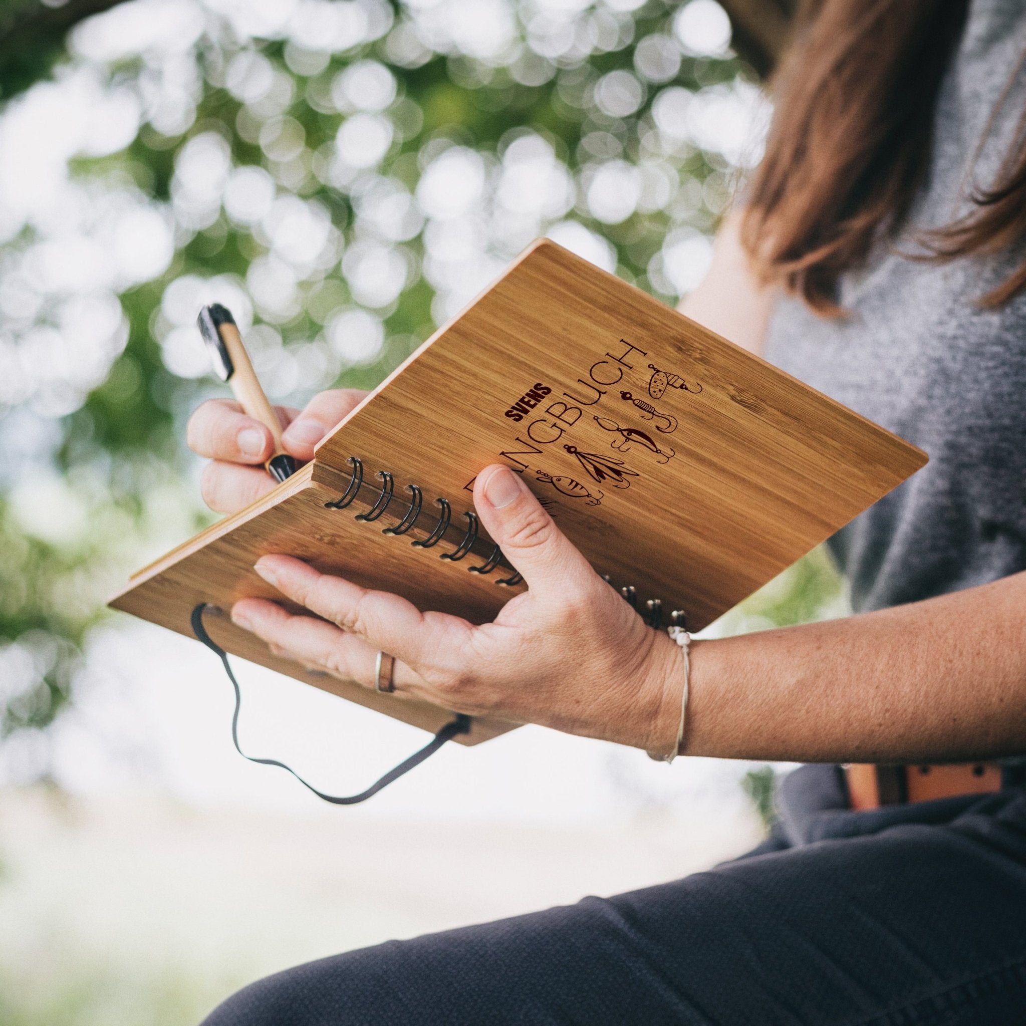 Notizbuch Holz - Fangbuch Köder - Abenteuernah