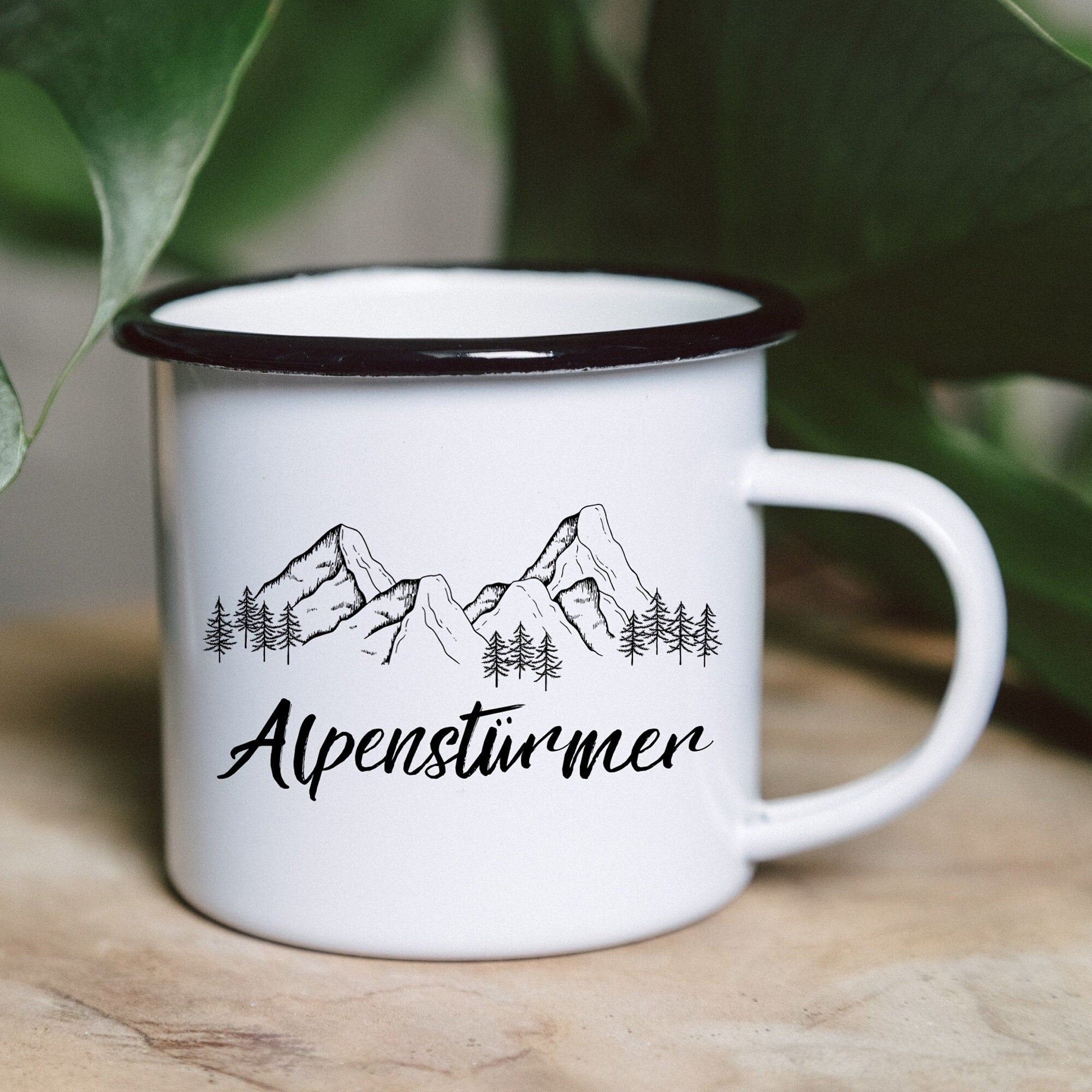 Alpenstürmer, Geschenke für Männer, Berge Geschenk, Tasse Männer, Emaille Tasse, Männer Geschenk, Geschenk Mann - abenteuernah